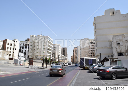 サウジアラビア・ジッダ アル・バラド地区の街並み 129458603