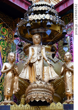 ミャンマー、マンダレー、マンダレーヒル、スタウンピー・パゴダ、仏像 129466582