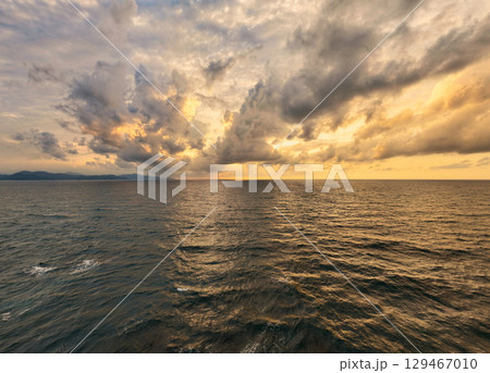 京丹後　久美浜沖の夕景　空撮 129467010