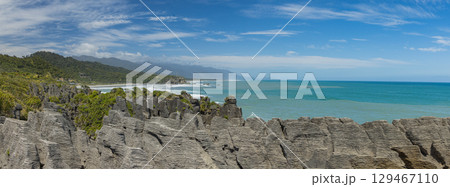 ニュージーランド ウェスト・コーストのプナカイキにあるパンケーキ・ロックスの風景 ニュージーランド ウェスト・コーストのプナカイキにあるパンケーキ・ロックスの風景 129467110