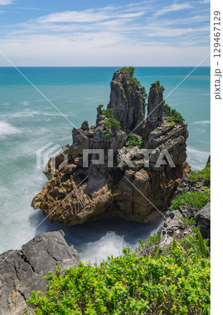 ニュージーランド ウェスト・コーストのプナカイキにあるパンケーキ・ロックスの風景 ニュージーランド ウェスト・コーストのプナカイキにあるパンケーキ・ロックスの風景 129467129