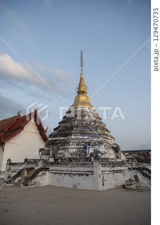 THAILAND PHRAE WAT LUANG CHEDI 129470735