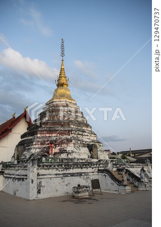 THAILAND PHRAE WAT LUANG CHEDI THAILAND PHRAE WAT LUANG CHEDI 129470737