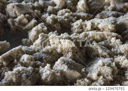 THAILAND PHRAE SA IAP VILLAGE RICE SPIRITS FACTORY 129470781