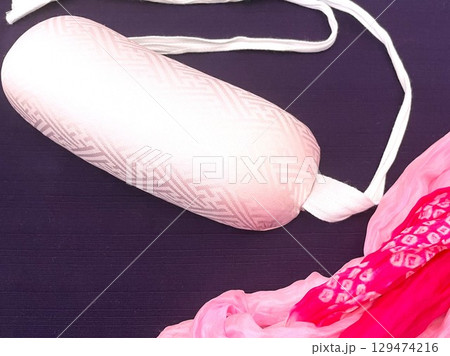 着物の着付けに使う腰紐と帯枕2 129474216