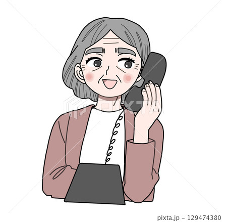 電話をするおばあちゃん 電話をするおばあちゃん 129474380