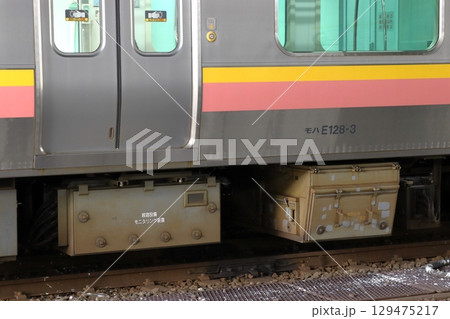 新潟-信越本線E129系電車（線路モニタリング装置車） 129475217