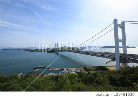 穴場稲荷から見た下津井瀬戸大橋 129481030