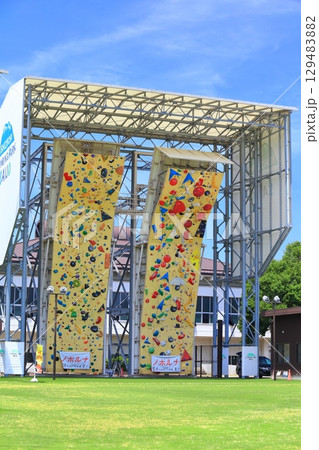 【愛媛県】晴天の石鎚クライミングパークSAIJO 129483882