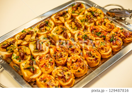 ミニピザ ミニピザ 129487816