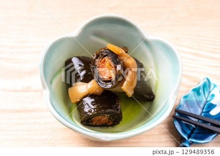 紅鮭の昆布巻き 紅鮭の昆布巻き 129489356