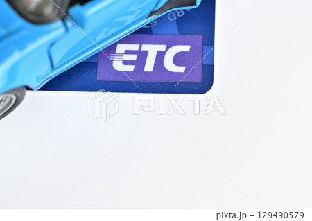 ETCカードとミニカー 129490579