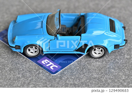 ETCカードとミニカー 129490683