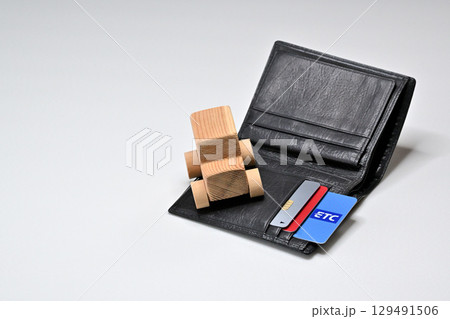 ETCカードとカードケース 129491506