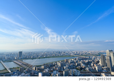 大阪梅田の空中庭園から撮影した美しい大阪の街並み　【大阪風景】 129491569