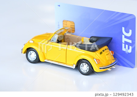 ETCカードとミニカー 129492343