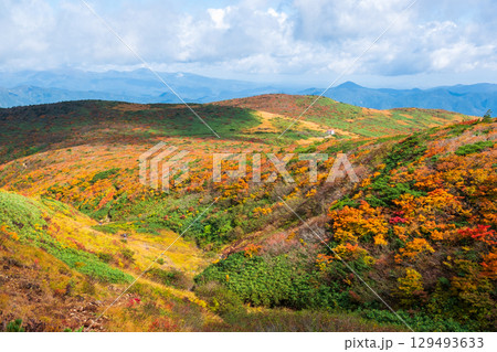 秋の栗駒山登山（産沼～東栗駒山） 129493633