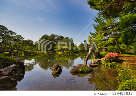 初夏の名園 129495833