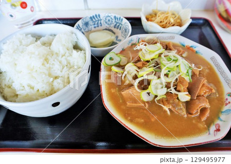 もつ煮込み定食 129495977