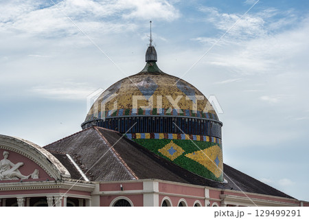 Facade of the imposing Amazonas Theater in the city of Manaus in Brazil. Symbol of the golden period of rubber in Brazil Facade of the imposing Amazonas Theater in the city of Manaus in Brazil. Symbol of the golden period of rubber in Brazil 129499291