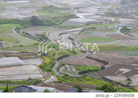 花房展望所から眺める加津佐町の農村風景 129506086