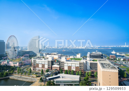 横浜みなとみらいの都市風景 129509933