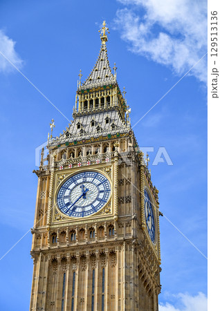 ロンドンにあるビッグベンのとても美しい風景 129513136