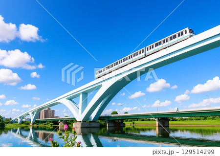 荒川に架かる扇大橋と日暮里舎人ライナー 荒川に架かる扇大橋と日暮里舎人ライナー 129514299