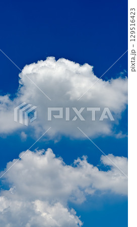 空素材(縦構図) 空素材(縦構図) 129516423