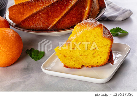 Italian traditional orange cake Chiambella 129517356