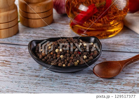 Aroma seasoning pepper corn mix 129517377