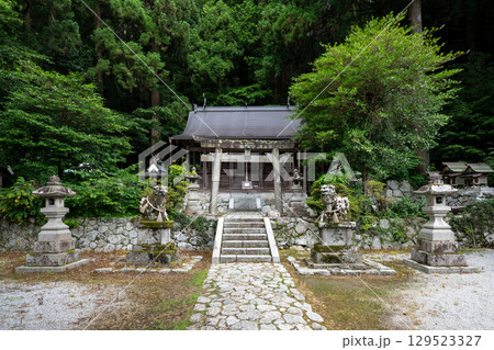 高天彦神社（奈良県御所市） 129523327