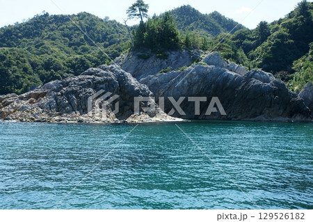 鳥取　四季の散歩　夏　松島　遊覧船 129526182