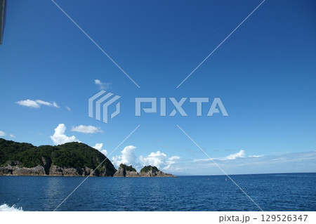 鳥取　四季の散歩　夏　松島　遊覧船 129526347