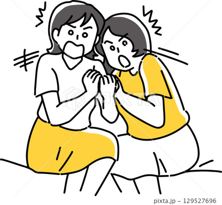 驚く2人の女性 129527696