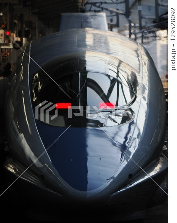 新幹線500系　V9編成　新大阪駅にて 129528092