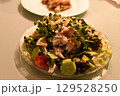 美味しいサラダ 129528250