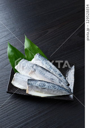 冷凍鯖 冷凍鯖 129528854