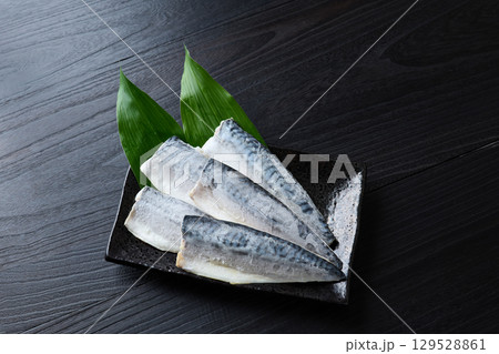 冷凍鯖 129528861