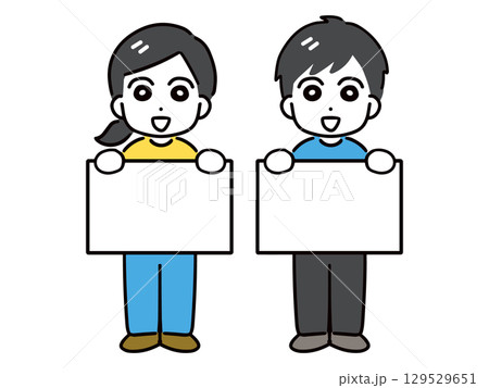 笑顔で紹介している私服の若い男女(全身・正面) 129529651