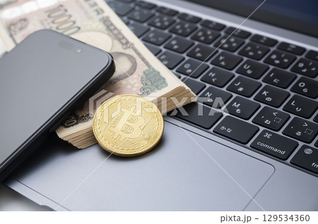 仮想通貨と現金 129534360