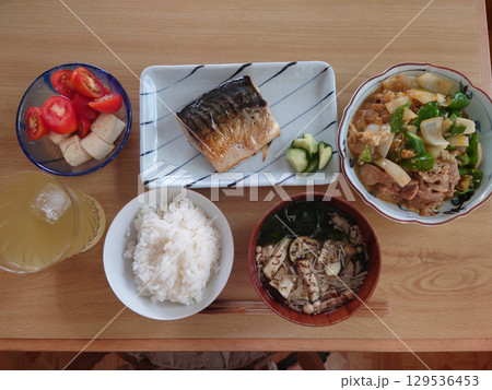 Grilled mackerel set meal おいしそうな和風料理,焼き魚定食(焼きサバ定食) Grilled mackerel set meal おいしそうな和風料理,焼き魚定食(焼きサバ定食) 129536453