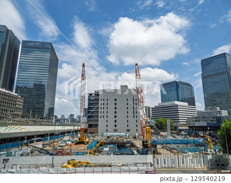 日本一高いビルとなる Torch Tower の建設現場（2025年8月撮影） 129540219