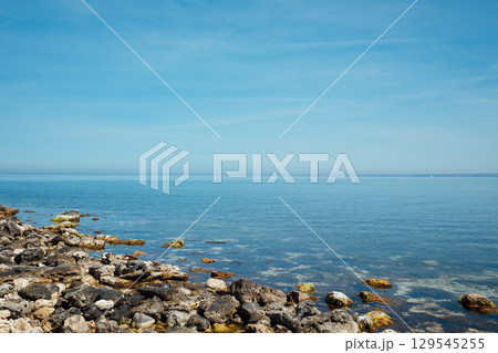 Beautiful scenery on the stone beach and the sea 129545255