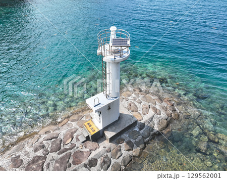 愛媛県愛南町　船越運河北口防波堤灯台 129562001