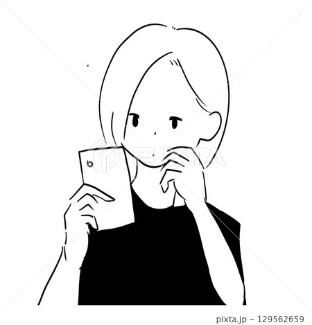 頬杖をつきながらスマホを見ている女性のモノクロイラスト 129562659