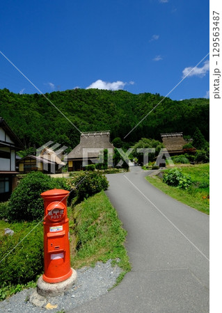 盛夏の美山の里 129563487