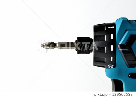 コードレスインパクトドライバー 129563558