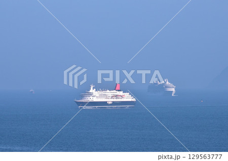 関門ブルーとクルーズ船 129563777