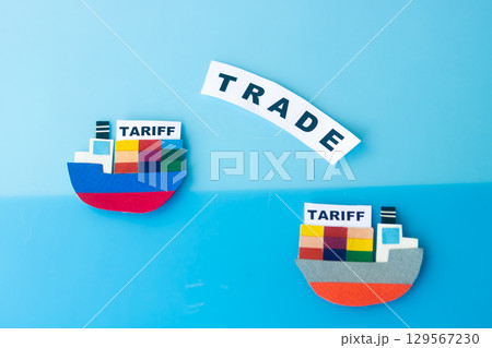 TRADE・カラフルなコンテナ船 TRADE・カラフルなコンテナ船 129567230